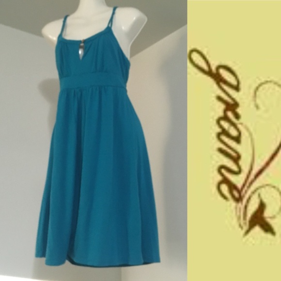 Grane Dresses & Skirts - Grane Dress (Medium, Juniors)